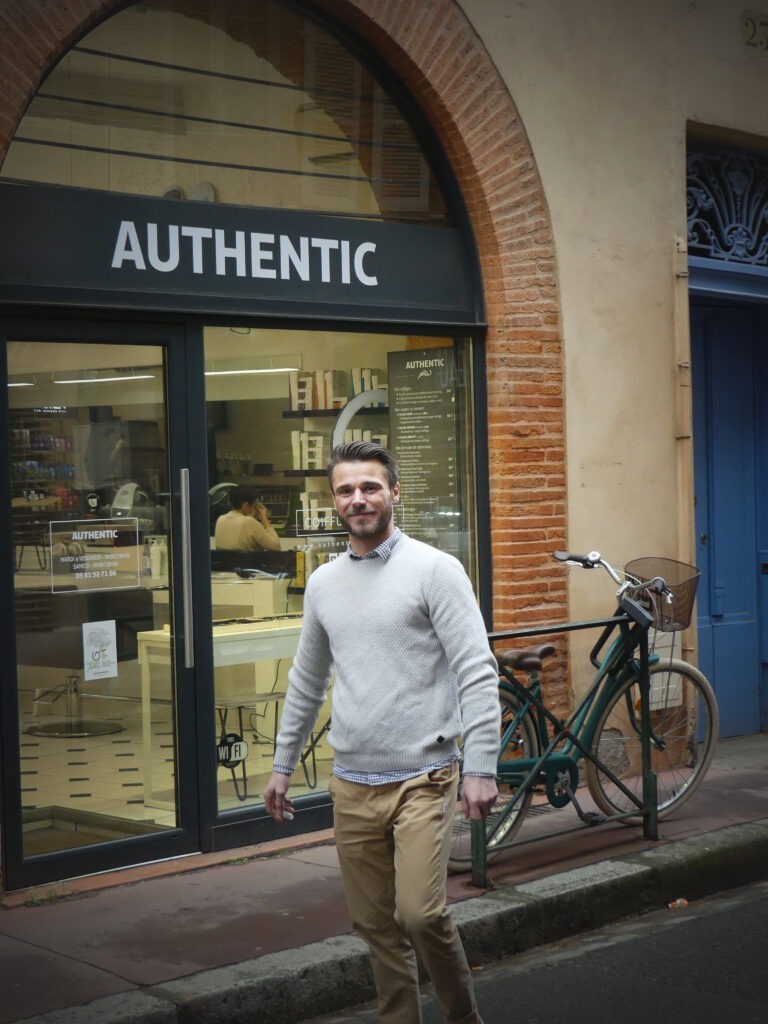 Greg le nouveau coiffeur à Toulouse chez Authentic